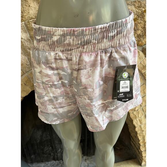 NEW Avia Bike Liner Camo Pink Gray Running Shorts Women’s Size Small - Picture 1 of 7